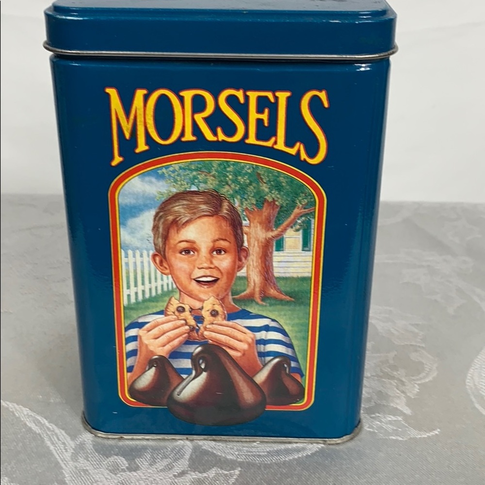 Vintage Nestle limited edition tin, Toll House